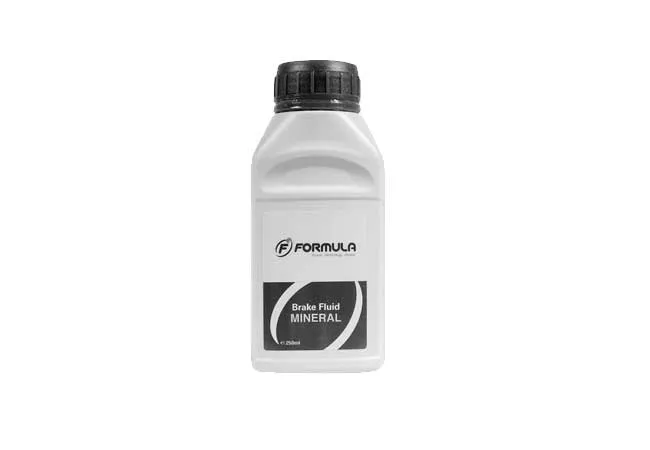 Formula Cura | Disc Brake Fluid Mineral Oil – 250 ml bottle