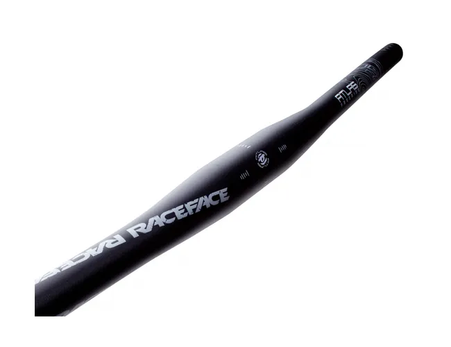 Race Face Atlas Flatbar 31.8 mm diameter | Width 785 mm black