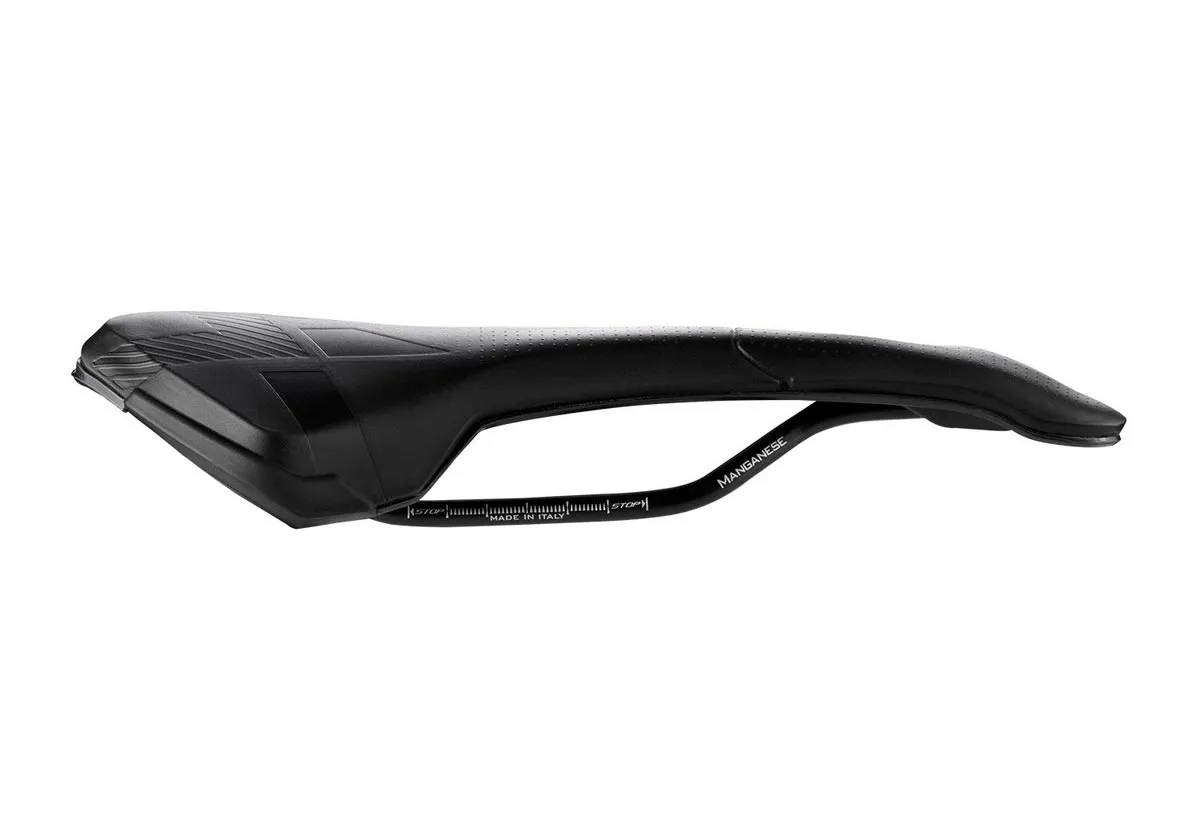 Selle Italia X-LR TM Air Cross TM Superflow Saddle L3 Width 145mm Frame Steel black