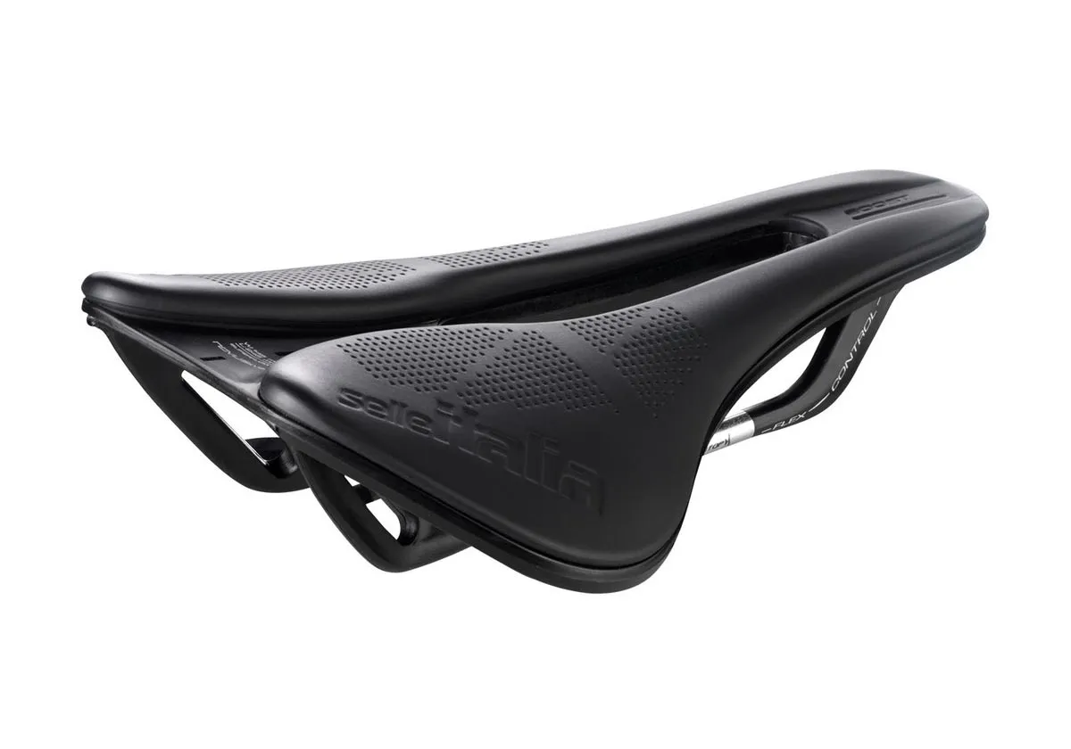 Selle Italia Novus Boost Saddle EVO Superflow X-Tech Saddle L3 Width 145mm Frame Steel black