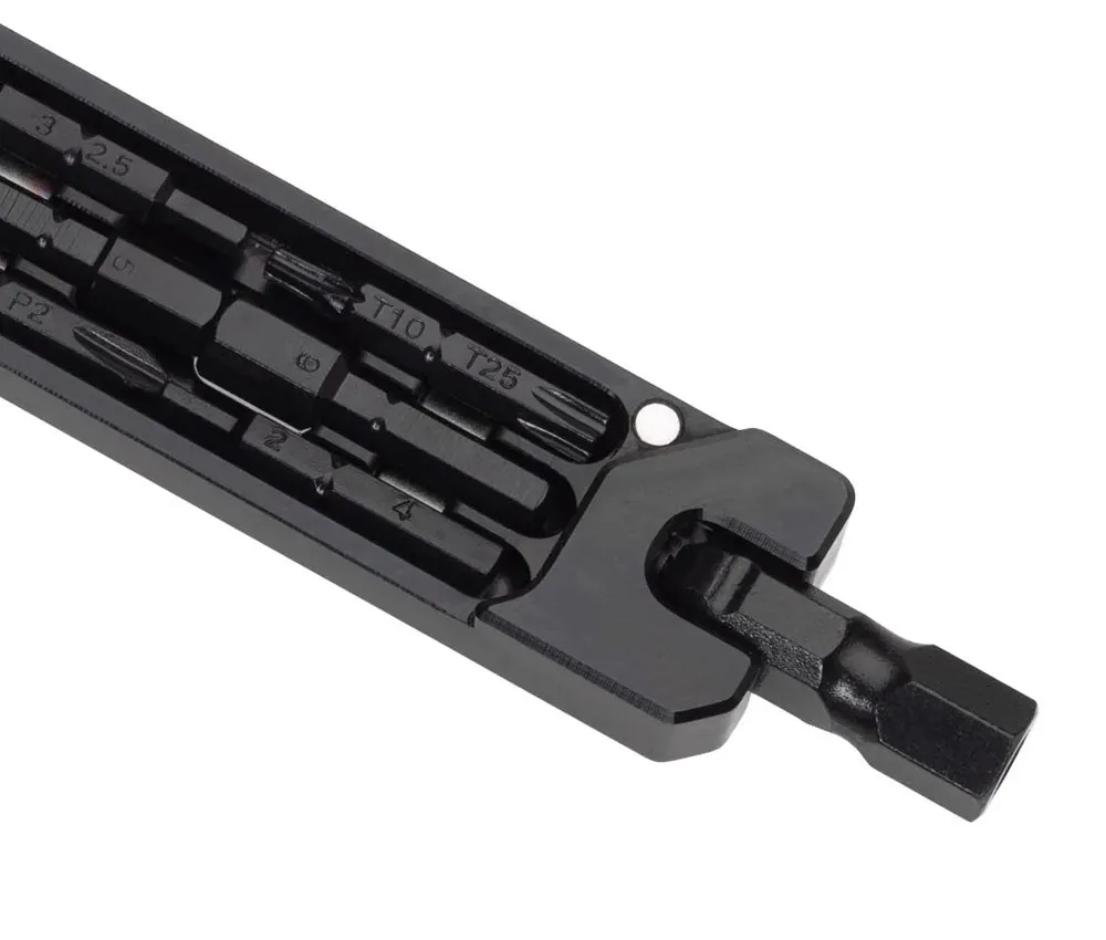 Wolf Tooth 8-Bit System Pliers Multitool – Bit holder / Chain lock pliers / Spoke + valve wrench – black