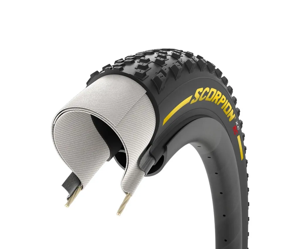 Pirelli Scorpion XC RC LITE Tubeless Ready folding tyre – 29 inches x 2.20 / 622-55 yellow