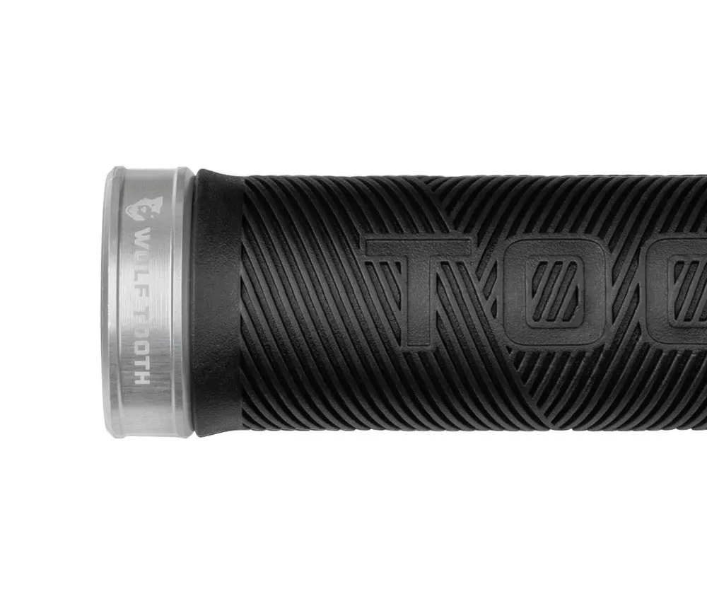Wolf Tooth Echo Lock On Handlebar Grips 32mm Colour: raw silver/black