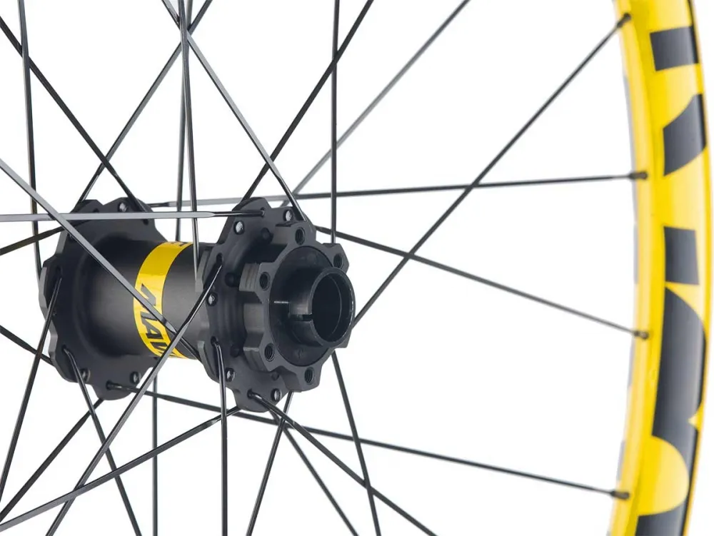 Mavic Deemax DH YLW Front Disc 6-Hole | 29-inch Boost 20/15x110mm Yellow Edition