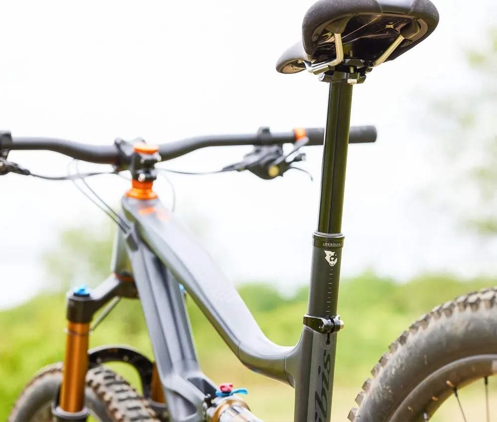Wolf Tooth Resolve Rev2 Vario Seatpost 34.9 x 607 mm, 242 mm travel