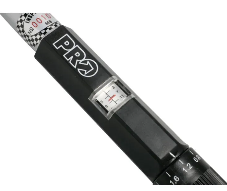 Torque wrench 3–15 Nm, including 6 bits