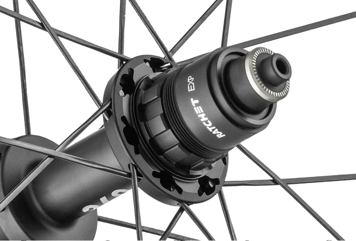 DT Swiss ARC 1400 Dicut 62 RB Rear Wheel Rim Brake 28-inch / 700C