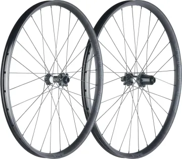 27.5-inch MTB wheelset DT Swiss 350 Straightpull hubs + Stans NoTubes ZTR Arch MK4 rims | built by TNC