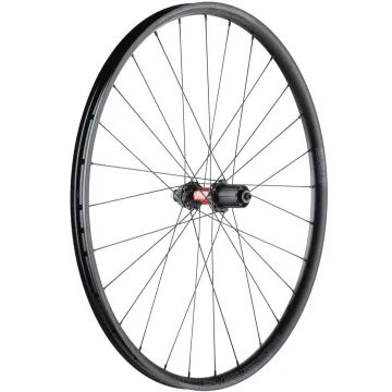 26-inch MTB rear wheel DT Swiss 240 EXP straight-pull hub + Stans Crest MK4 rim | built by TNC