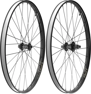 Zipp 101 XPLR Gravel Wheel Set 28 inch / 700C Disc CL Decor Kwiqsand