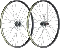 Stans NoTubes Crest MK4 Gravel wheelset 28-inch M-Pulse Disc Centerlock Rotor Sram XD/XDR