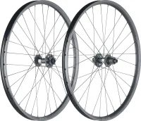 28-inch gravel wheelset: DT Swiss 350 Classic Disc hubs + Stans ZTR Crest MK4 rims | built by TNC