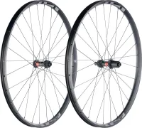 29-inch MTB wheelset DT Swiss 240 EXP Straightpull Disc hubs + e*thirteen TRS Trail Race carbon rims | built by TNC
