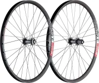 27.5-inch wheelset: Shimano XT M8000/8010 hubs + DT Swiss EX 471 Disc rims | built by TNC
